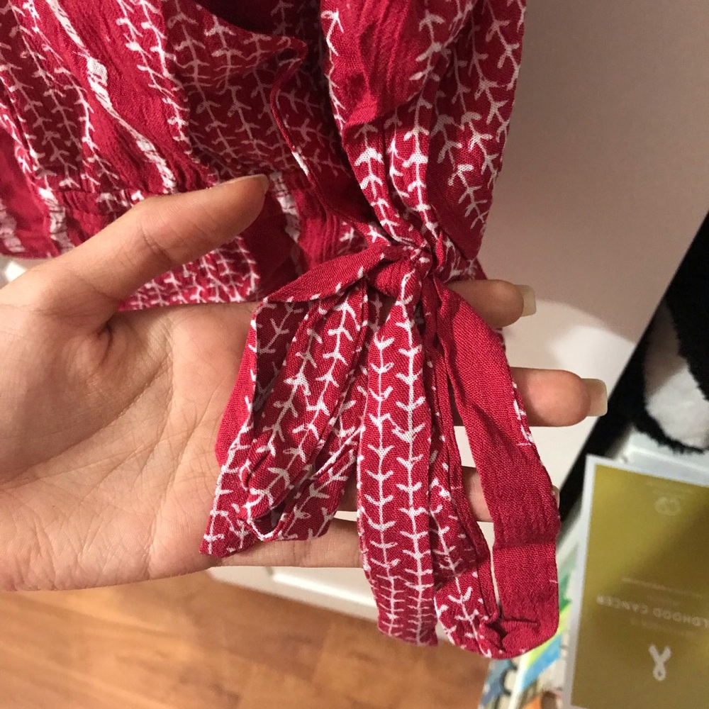 Red Cami - Picture 3 of 4